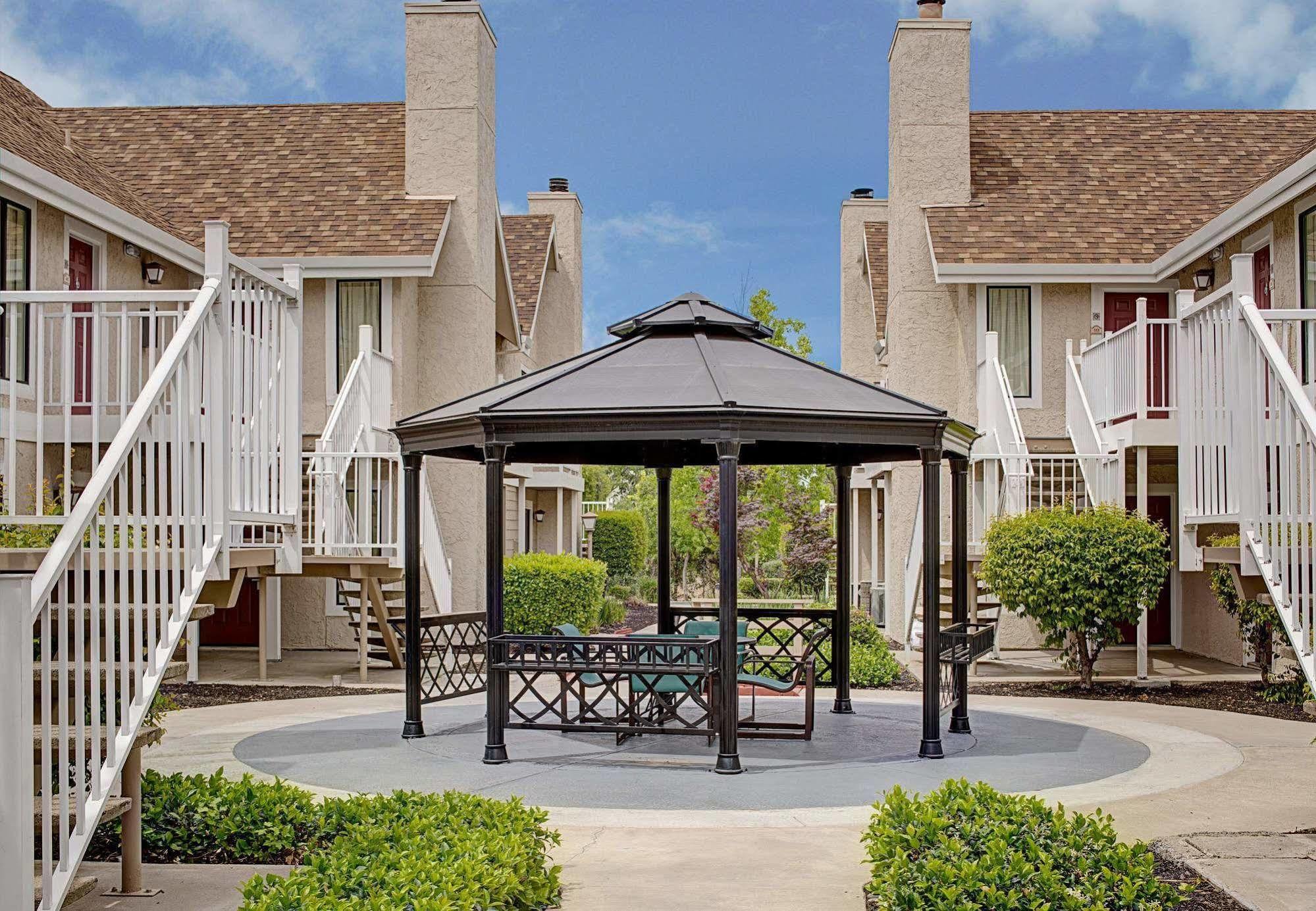 Sacramento Cal Expo Hotel 3*
